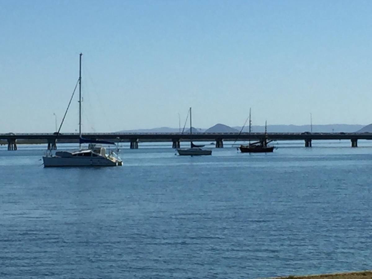 Bribie Waterways Motel Bongaree 외부 사진