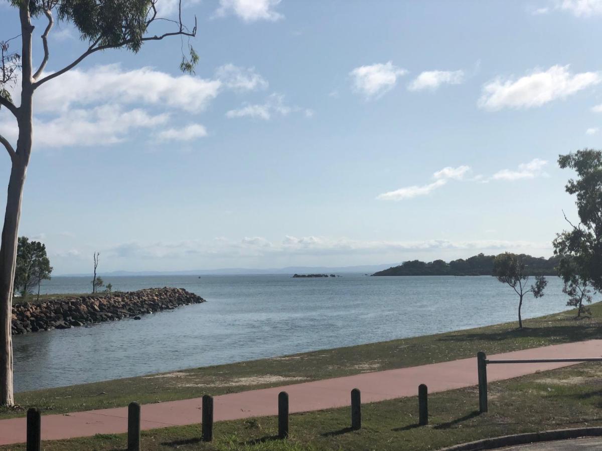 Bribie Waterways Motel Bongaree 외부 사진